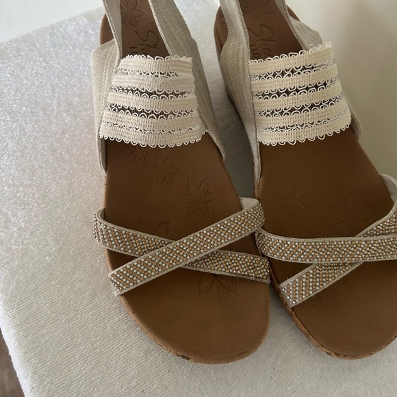 New Skechers Women's Beverlee Fancy Sips Size 10 - Picture 4 of 16